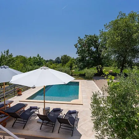 House Matija Ferienhaus *