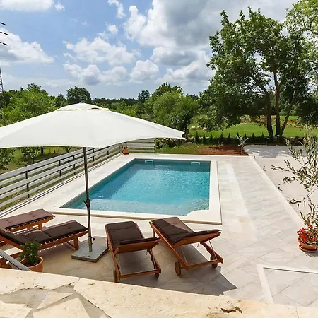 Tatil Evi Matija Mit Pool *